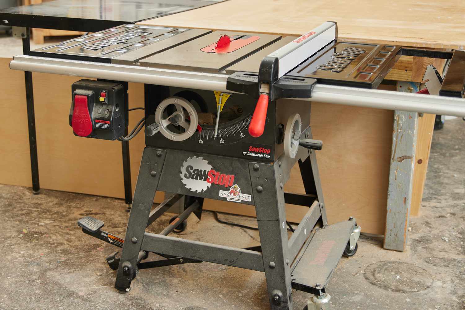 Table saw