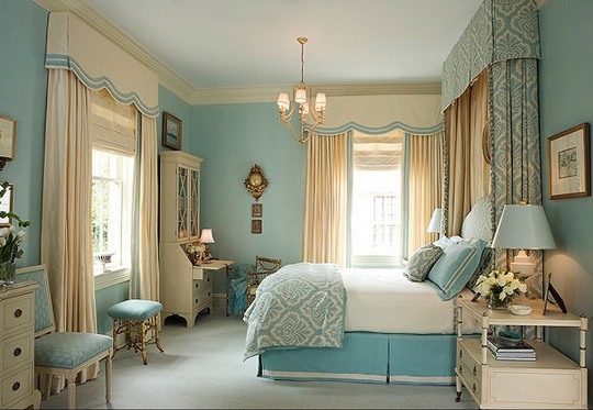 Как украсить спальню в французском стиле?